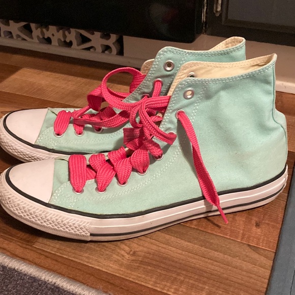 Converse Other - Converse all star Chuck Taylor shoes size 11